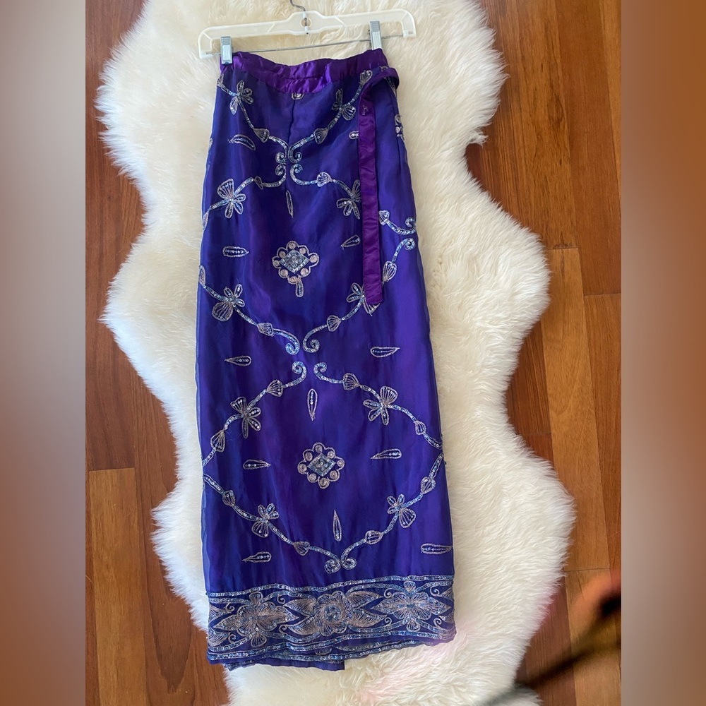 Elegant purple wrap skirt with Sequined detail